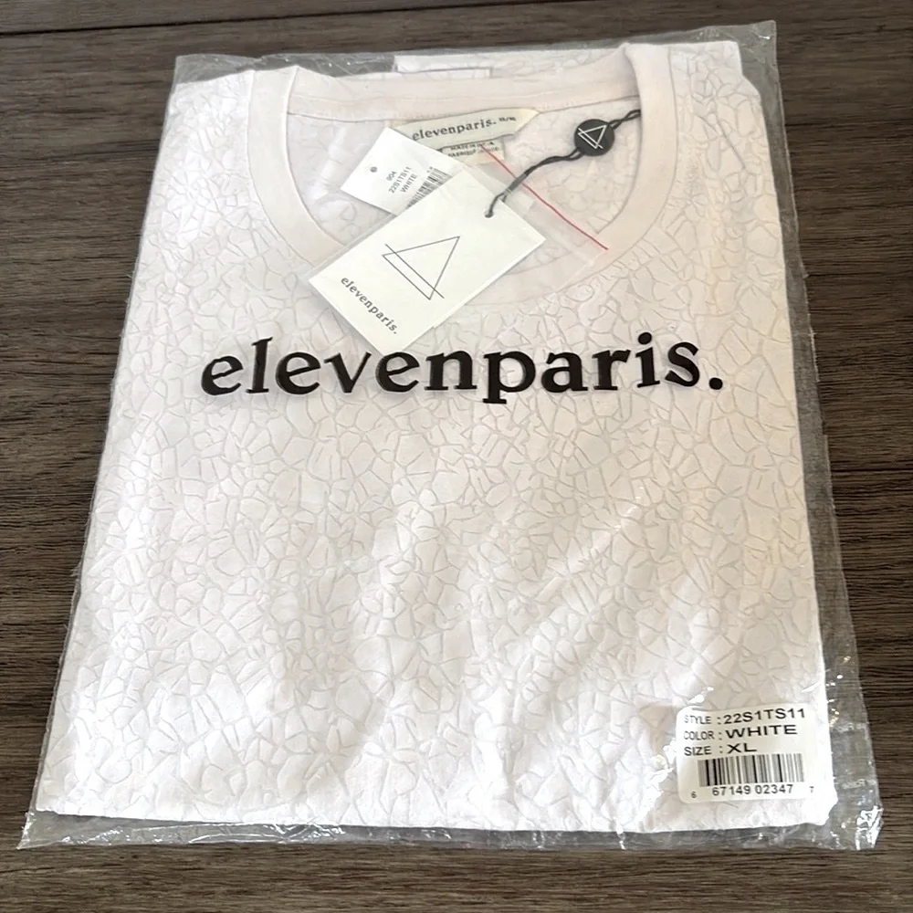 NWT [Eleven Paris] Crackle White Graphic Short-Sleeved T-Shirt Men’s Sz X-Large - Picture 7 of 9